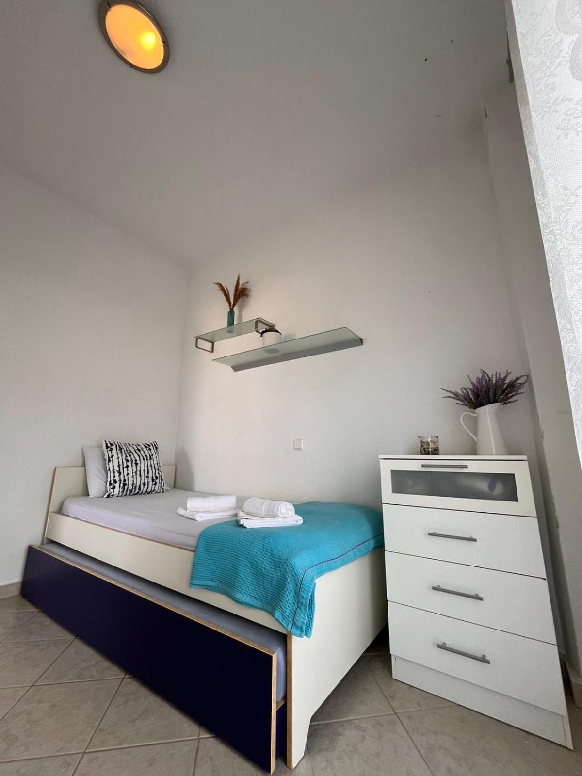 Ocean View Apartments Vrasná Extérieur photo